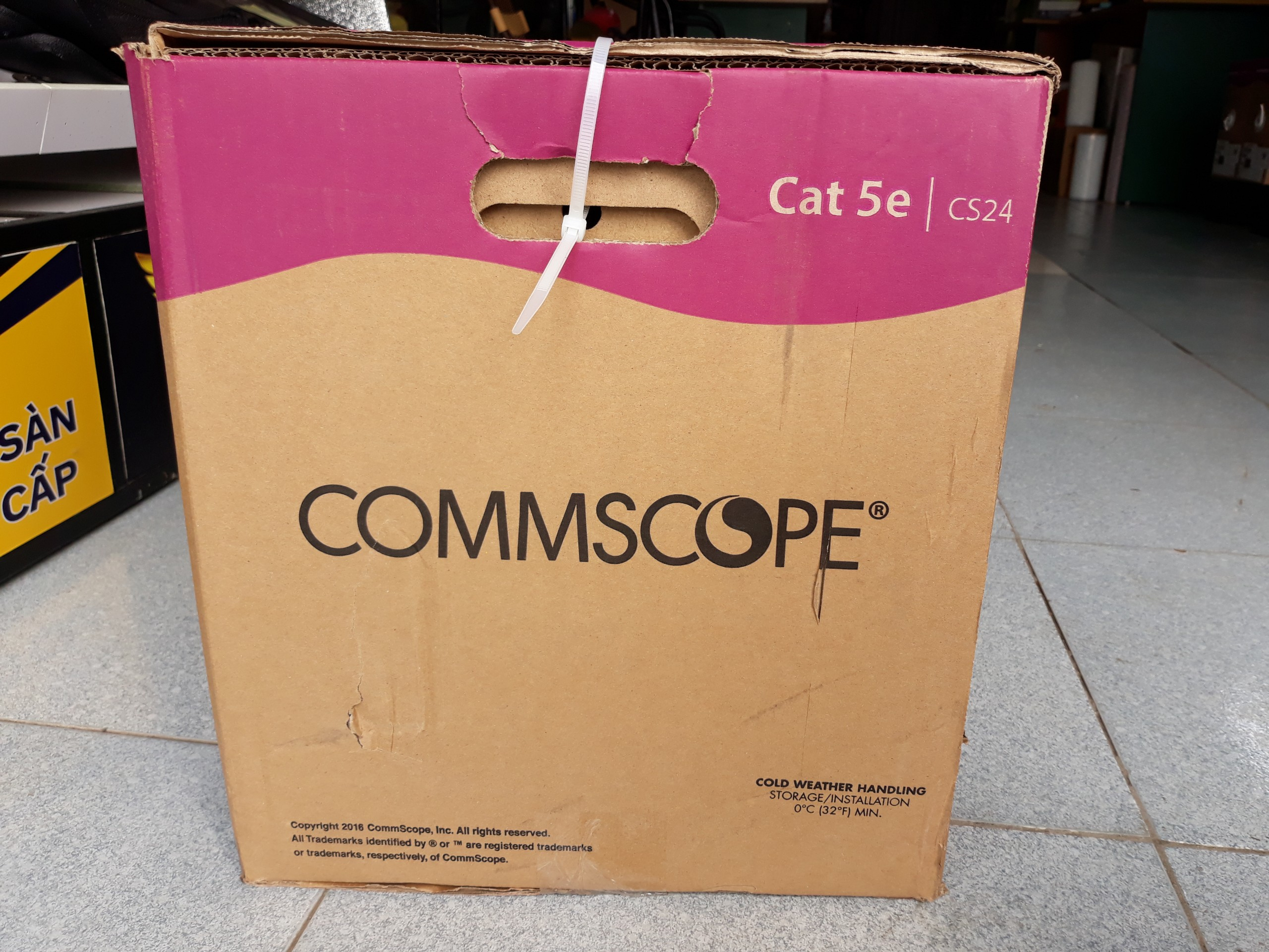 Cáp mạng Commscope Cat5e FTP 219413-2 chống nhiễu